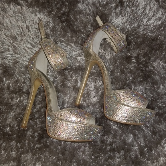 Steve Madden Rhinestone Shoes - Picture 1 of 3